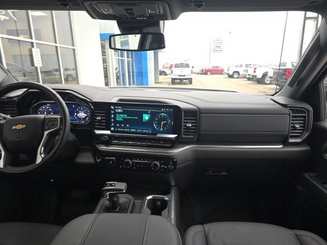 Used 2024 Chevrolet Silverado 1500 LTZ image 6