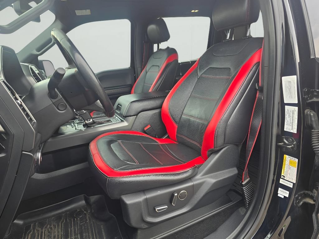 Used 2018 Ford F150 Lariat w/ Equipment Group 502A Luxury AWD/4WD image 11