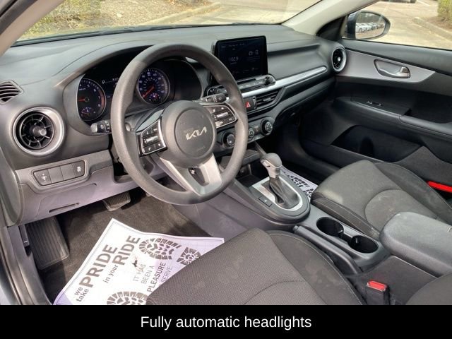 Used 2024 Kia Forte LXS image 5