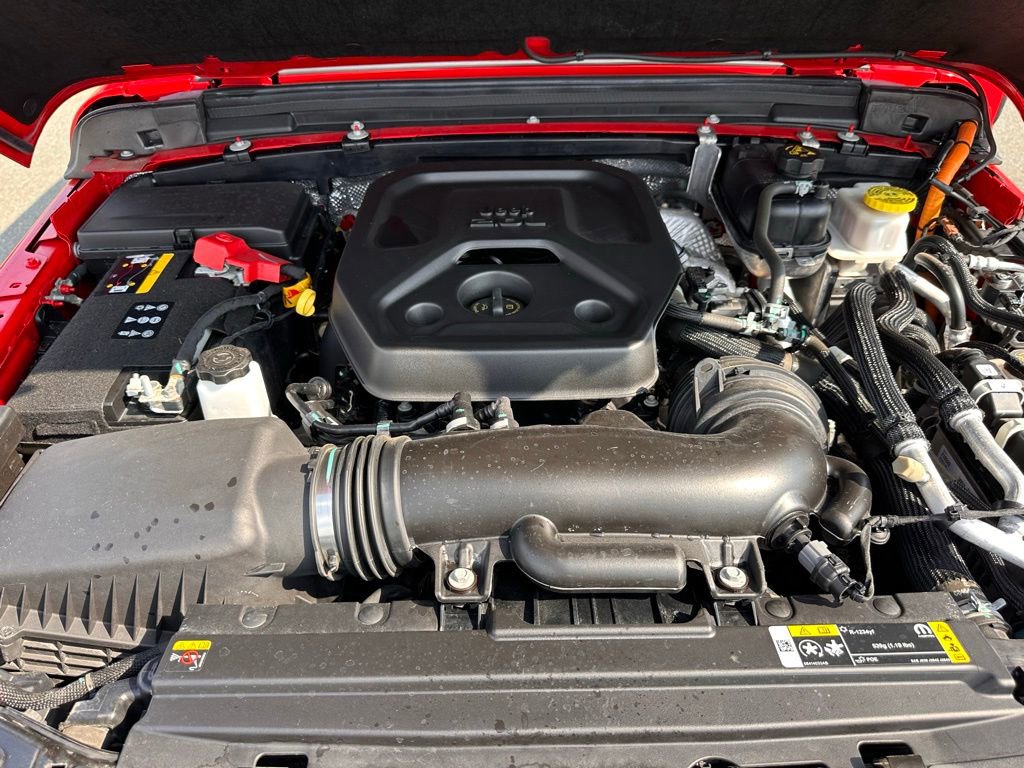 Used 2024 Jeep Wrangler Unlimited image 36