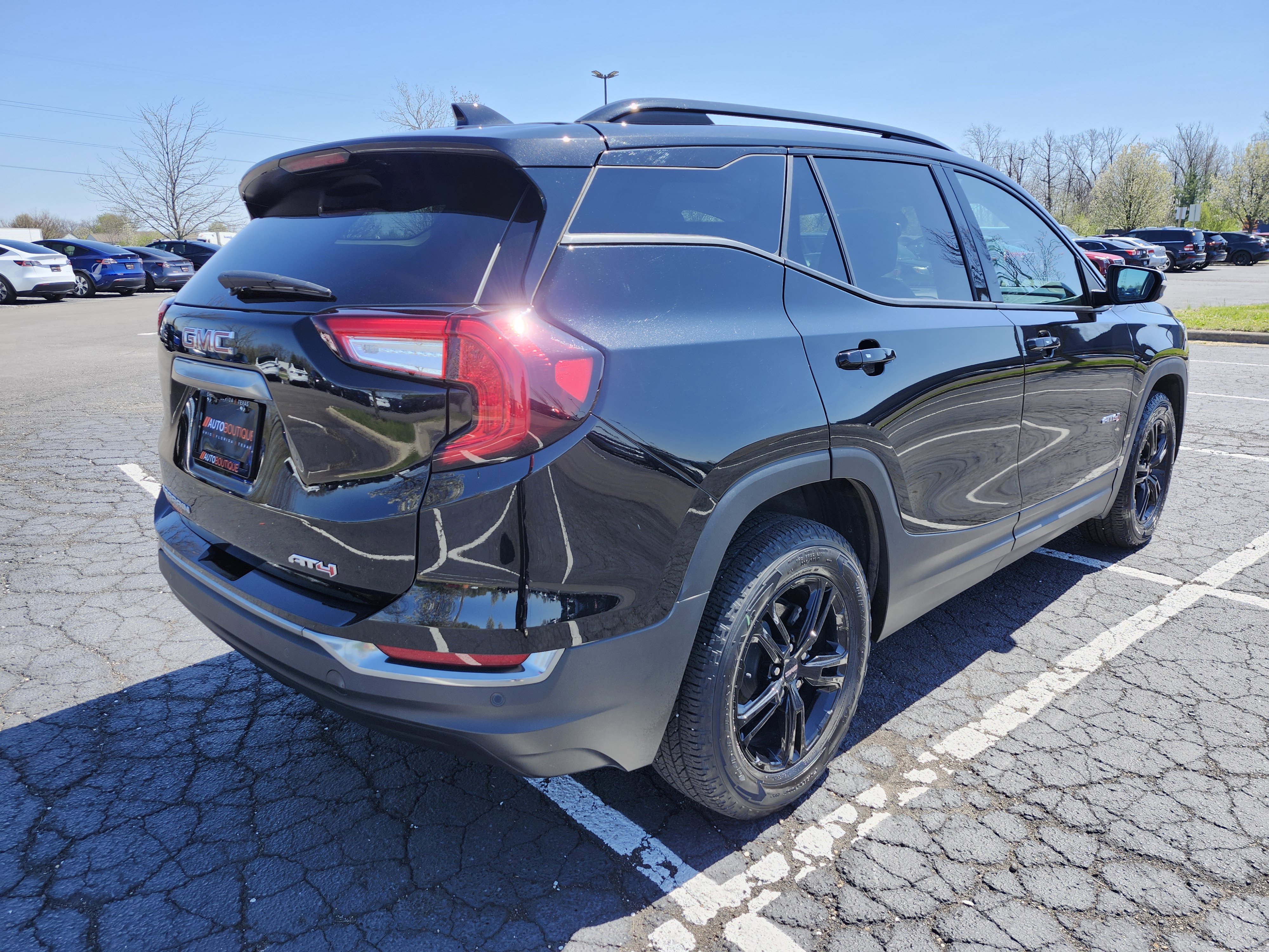 Used 2022 GMC Terrain AT4 w/ Infotainment Package II AWD/4WD image 17