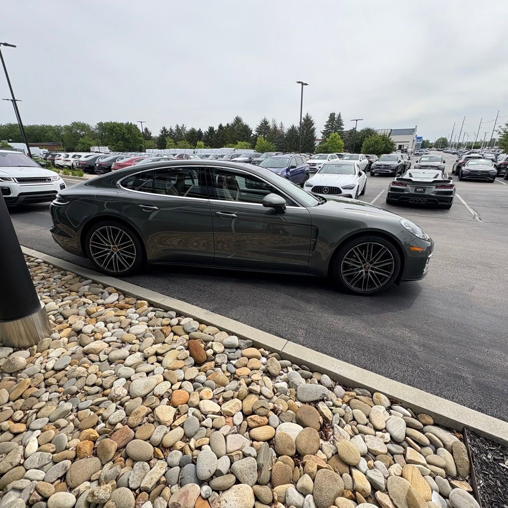 Used 2023 Porsche Panamera 4 AWD/4WD image 5