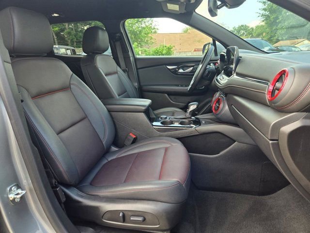 Used 2025 Chevrolet Blazer RS image 30