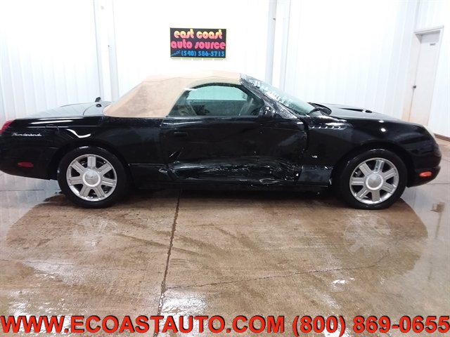 Used 2004 Ford Thunderbird Deluxe RWD image 2