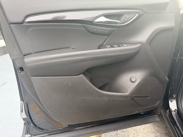 Used 2023 Buick Envision Essence image 11