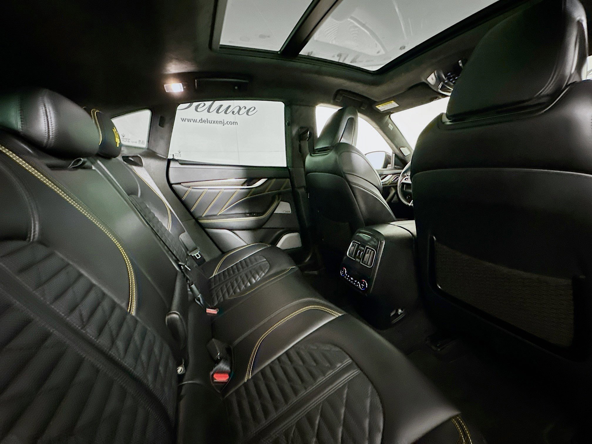 Used 2022 Maserati Levante Modena S image 28