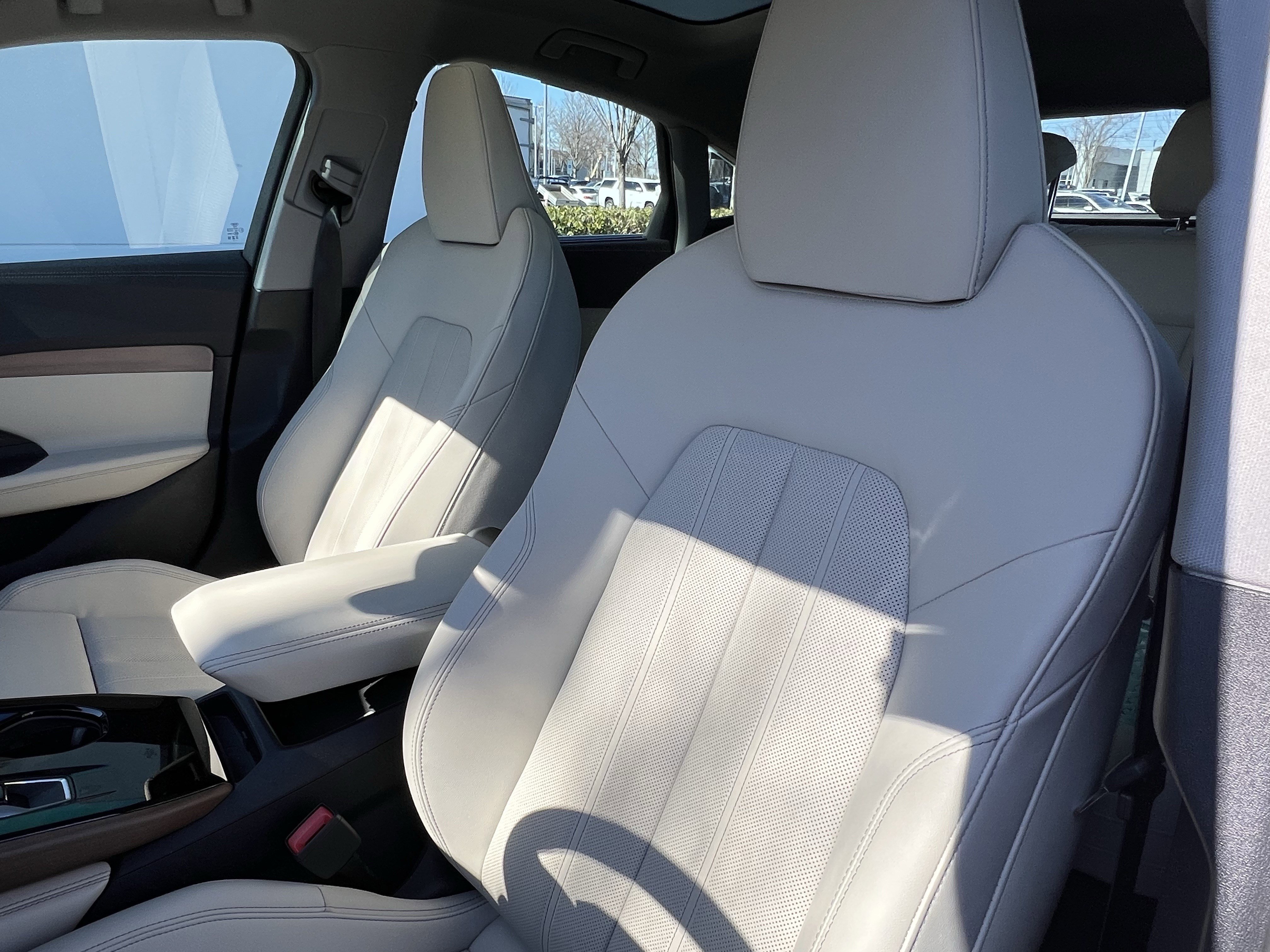 Used 2025 Audi A5 2.0T Premium Plus Sedan w/ Premium Plus image 16