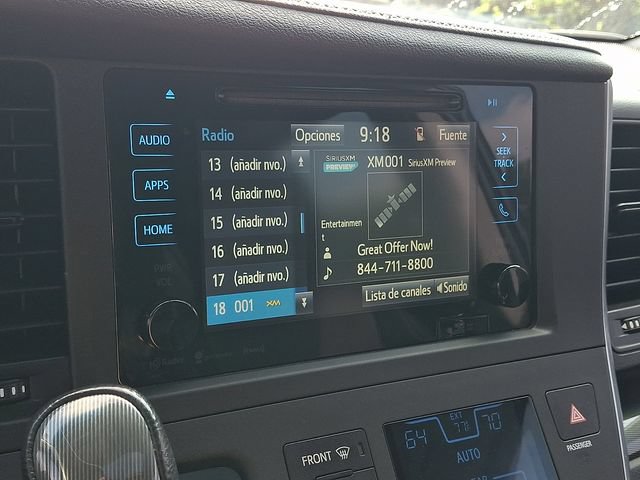Used 2016 Toyota Sienna SE w/ SE Preferred Package FWD image 18