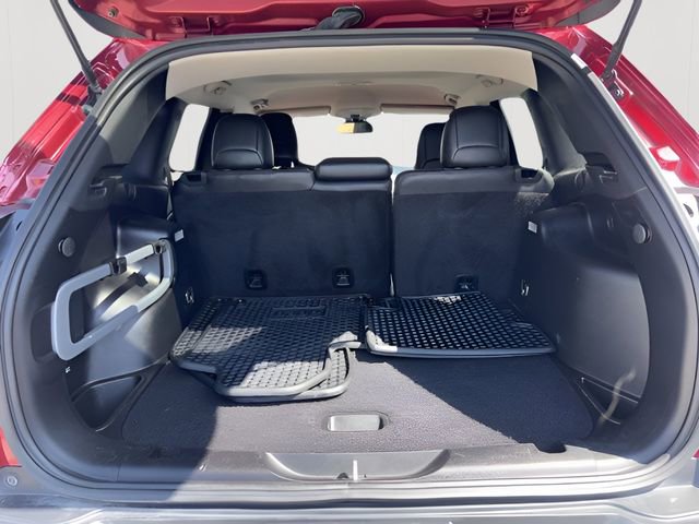 Used 2015 Jeep Cherokee Trailhawk w/ Cold Weather Group image 11