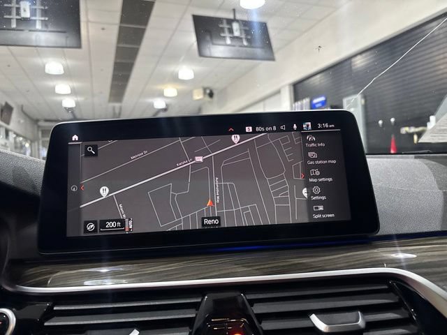 Used 2021 BMW 530i w/ Convenience Package RWD image 22