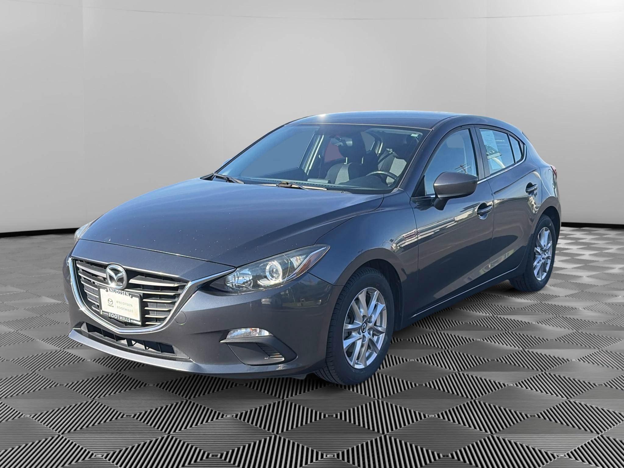 Used 2014 MAZDA MAZDA3 i Touring FWD image 3
