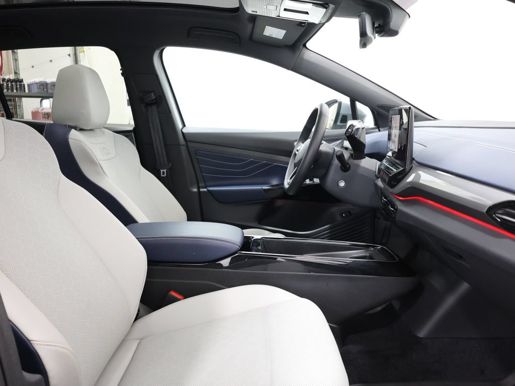 Used 2024 Volkswagen ID.4 S RWD image 21
