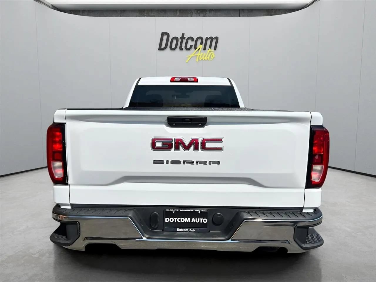 Used 2020 GMC Sierra 1500 4x4 Regular Cab w/ Convenience Package image 10