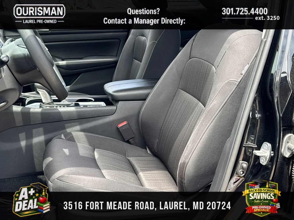Used 2024 Nissan Altima 2.5 SV AWD/4WD image 6