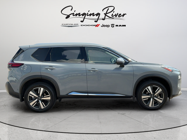 Used 2023 Nissan Rogue Platinum AWD/4WD image 8