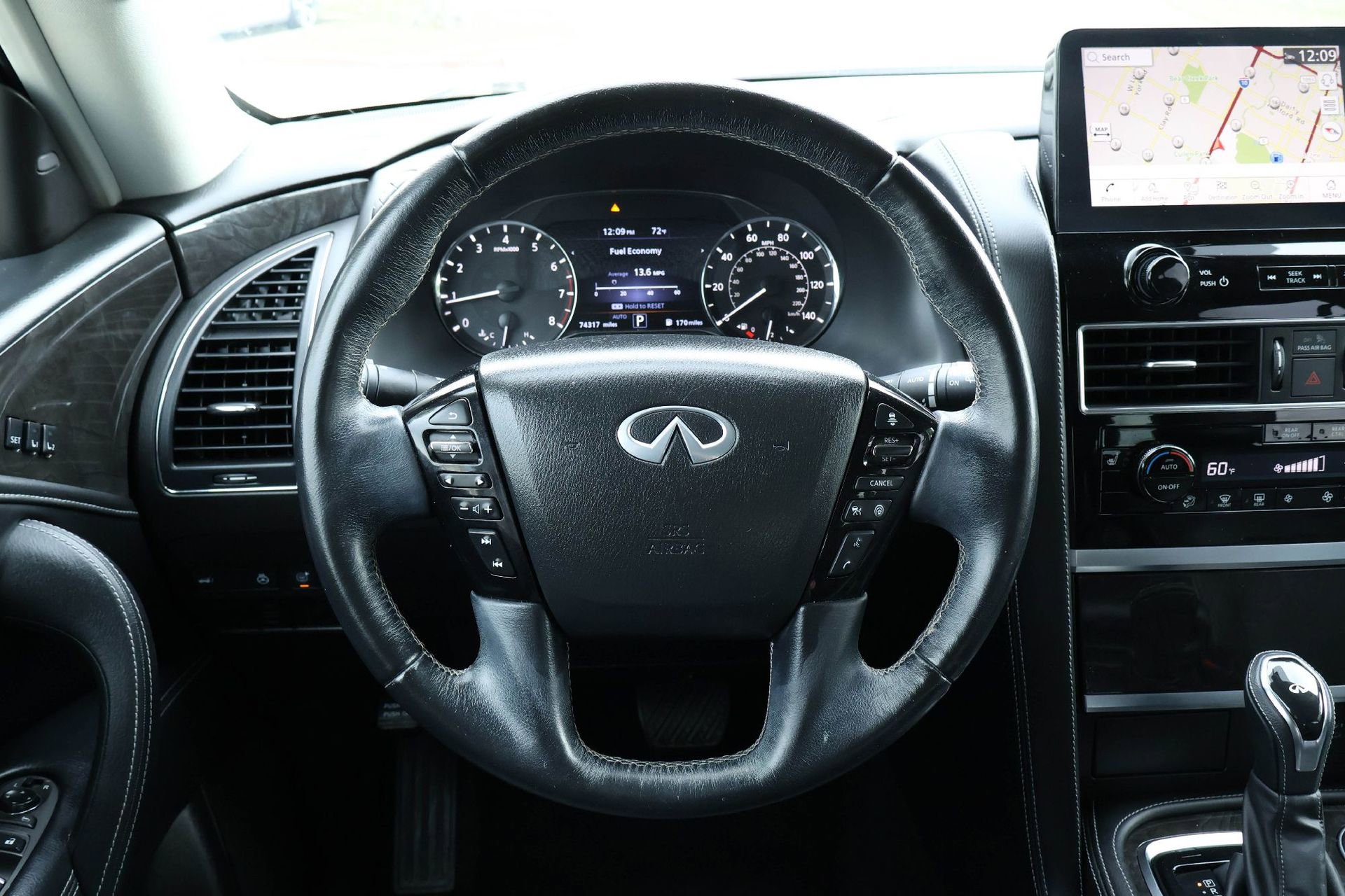 Used 2022 INFINITI QX80 Luxe w/ All-Season Package AWD/4WD image 15