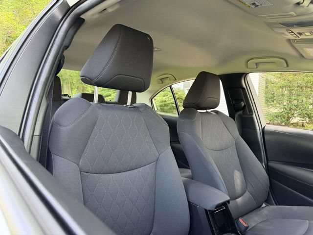 Used 2021 Toyota Corolla LE FWD image 11