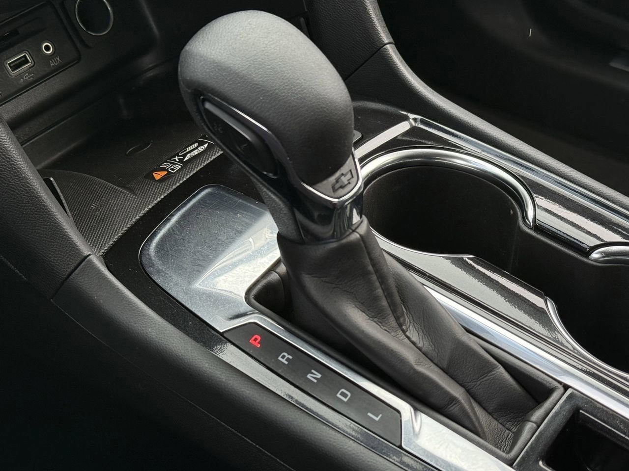 Used 2024 Chevrolet Equinox Premier image 17