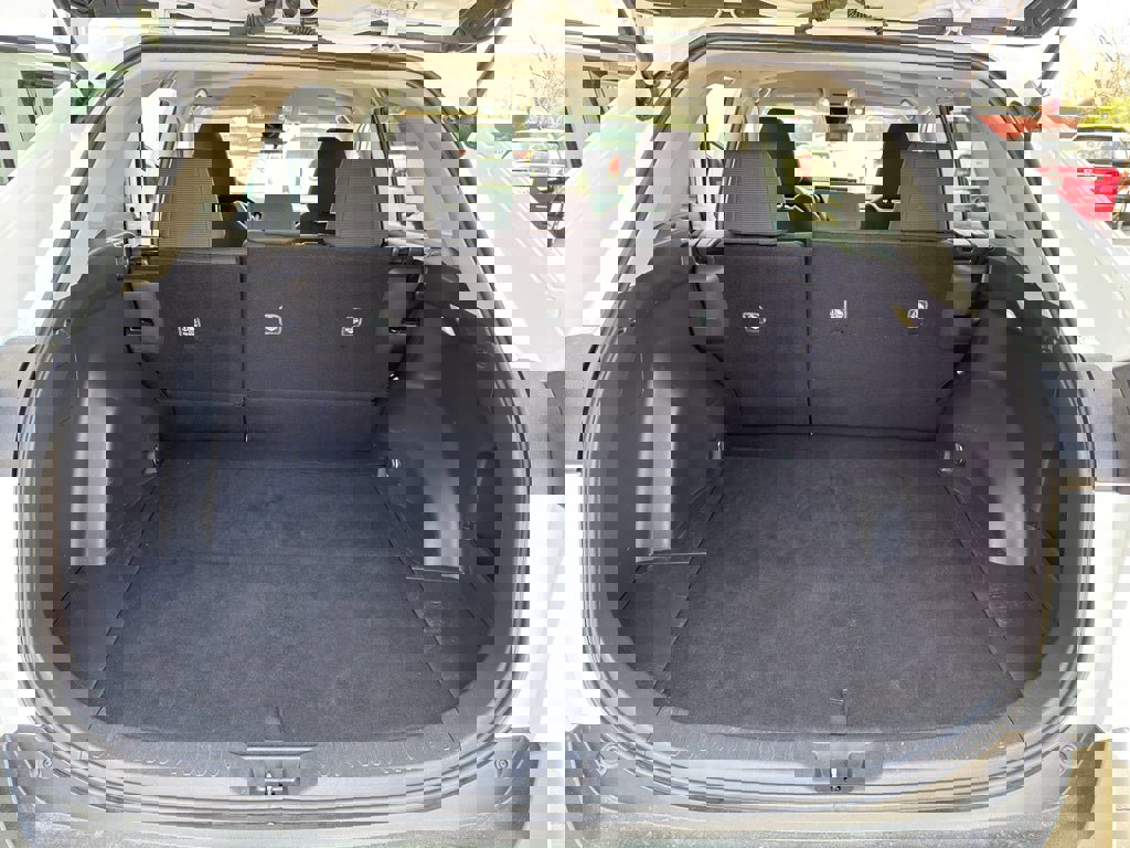 Used 2024 Toyota RAV4 LE image 23