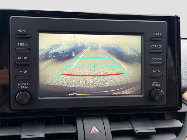 Used 2019 Toyota RAV4 LE image 13