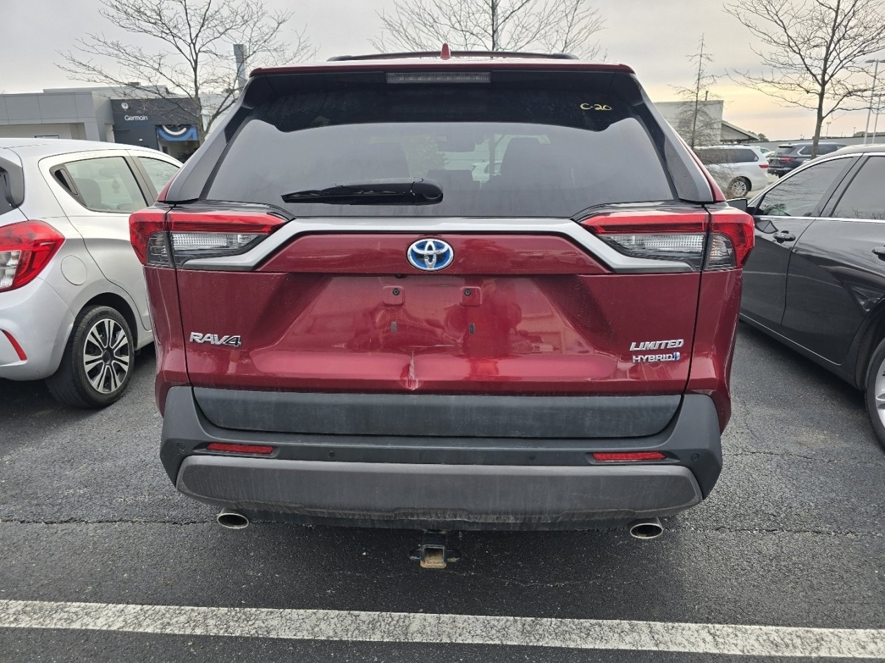 Used 2020 Toyota RAV4 Limited image 6