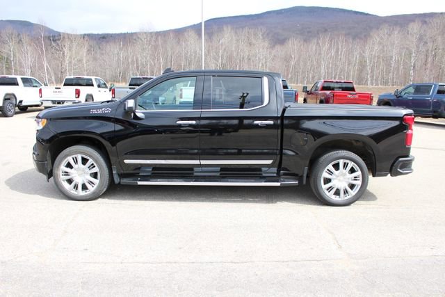 Used 2023 Chevrolet Silverado 1500 High Country w/ Technology Package image 4