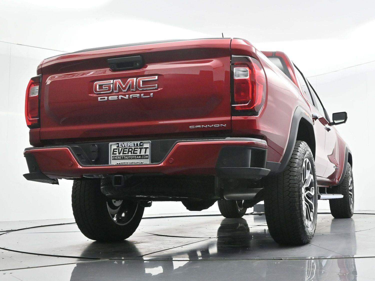 Used 2026 GMC Canyon Denali AWD/4WD image 51