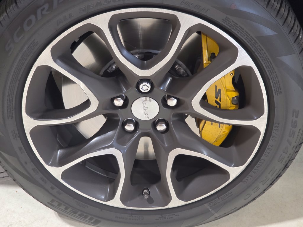 Used 2026 Dodge Durango SRT Hellcat w/ Premium Group AWD/4WD image 8