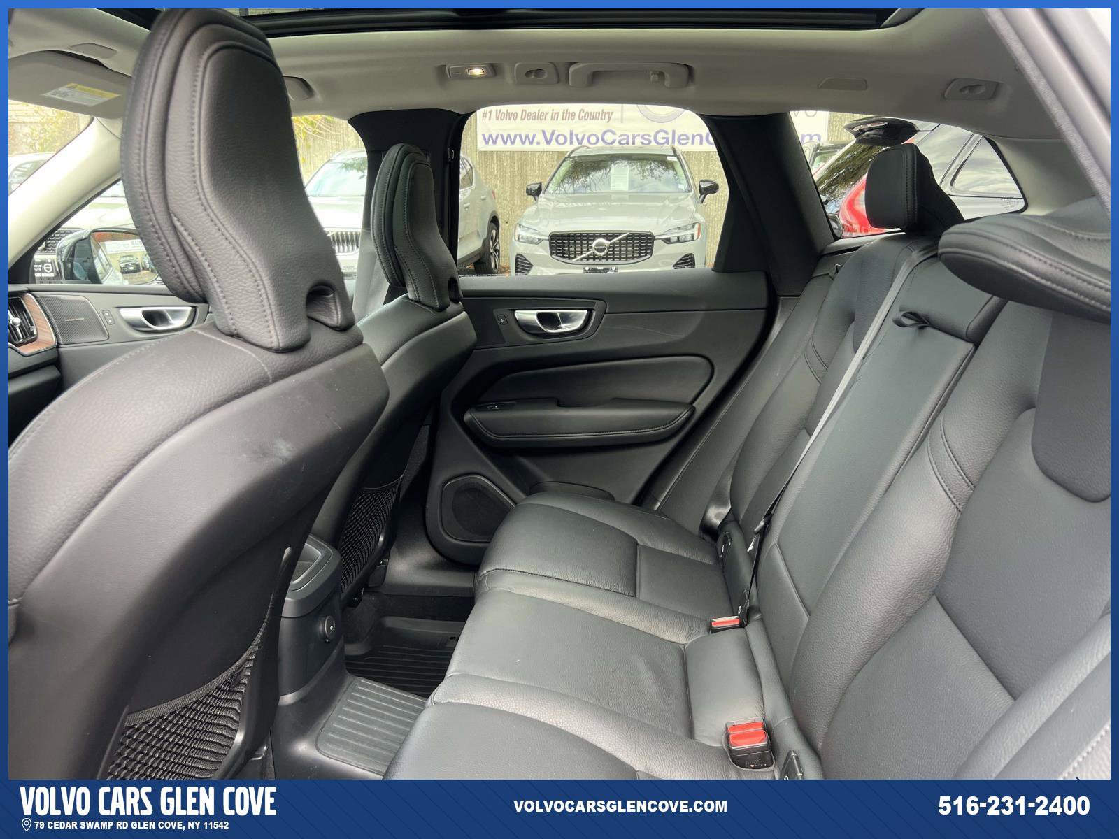 Used 2024 Volvo XC60 T8 Plus w/ Protection Package Premier image 9