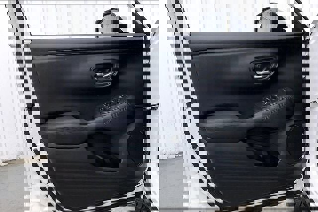 Certified 2023 Honda HR-V LX image 20