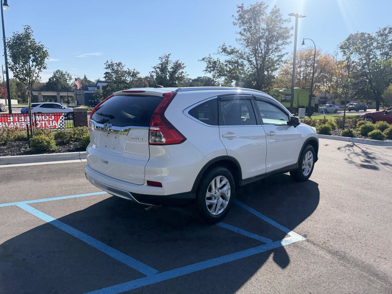 Used 2015 Honda CR-V EX-L image 5