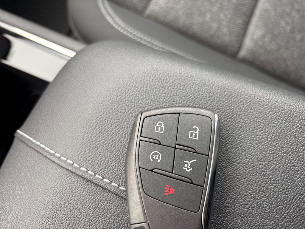 New 2026 Chevrolet Traverse LT w/ Driver Confidence Package image 43