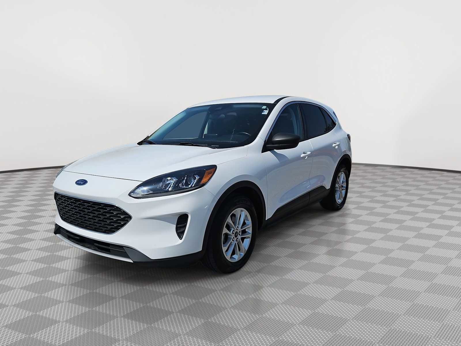 Used 2022 Ford Escape SE w/ Convenience Package image 4