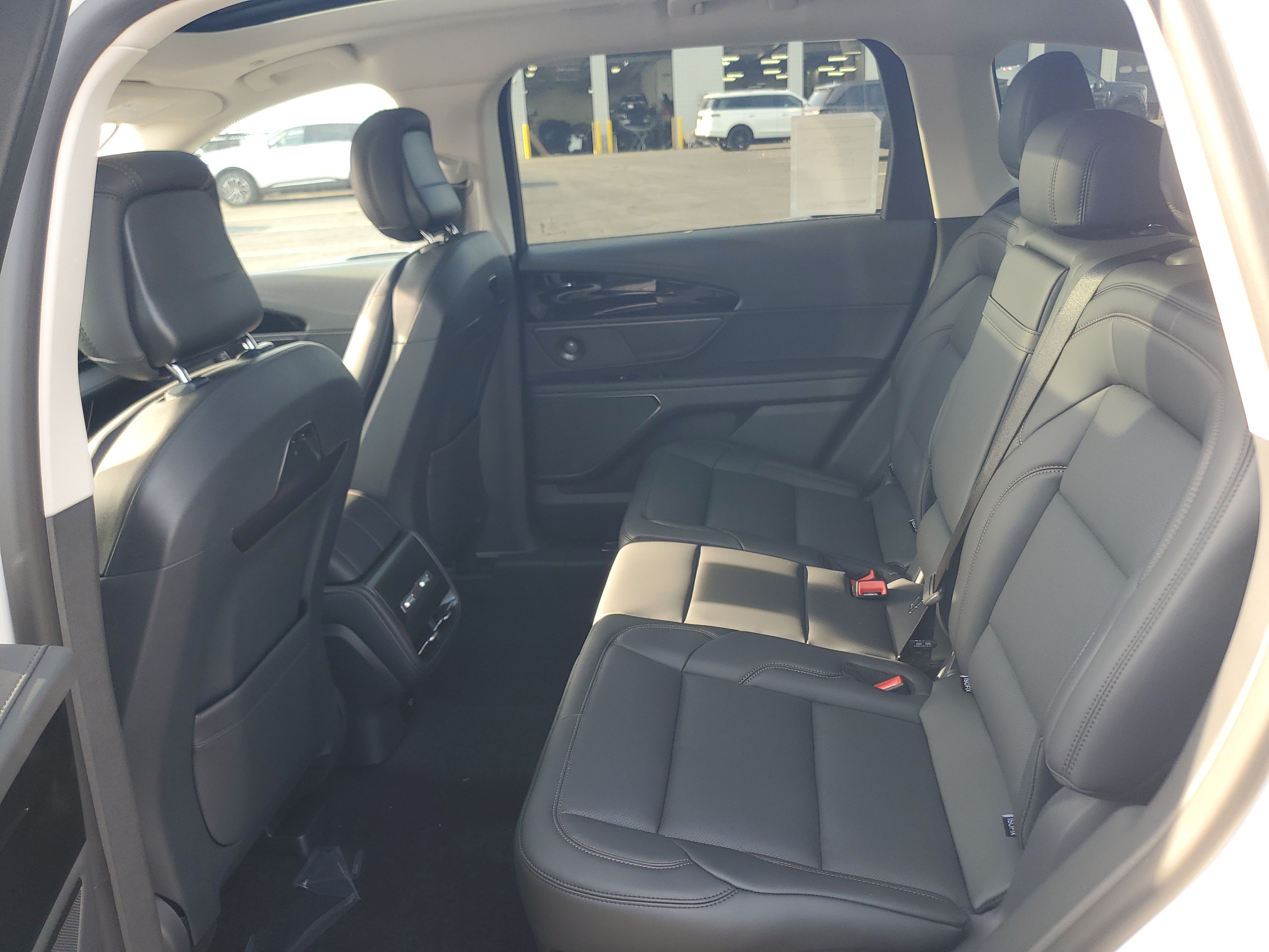 New 2026 Lincoln Nautilus Premier w/ Equipment Group 102A AWD/4WD image 28