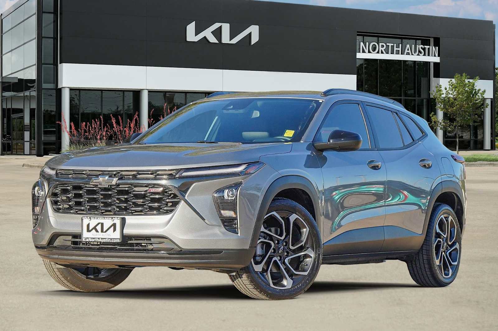 Used 2024 Chevrolet Trax RS w/ Sunroof Package