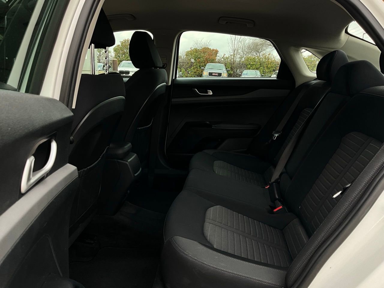 Used 2025 Kia K5 LXS image 11