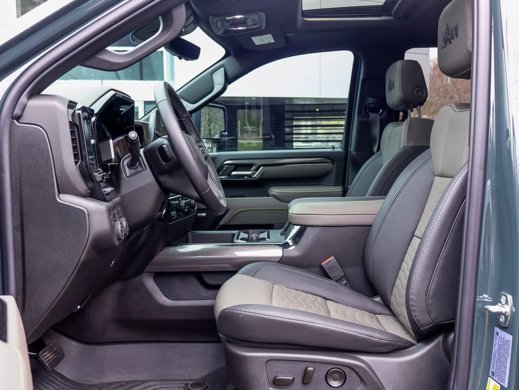 Used 2026 Chevrolet Silverado 2500 ZR2 w/ ZR2 Bison Edition image 5