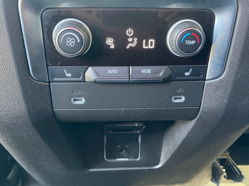 Used 2021 Chevrolet Tahoe Z71 w/ Z71 Off-Road Package image 25