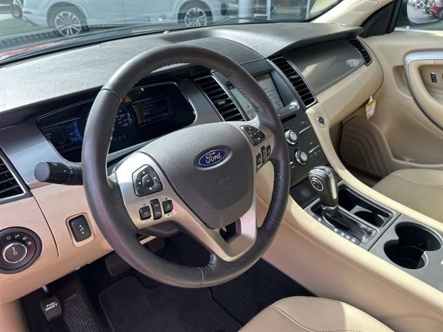Used 2018 Ford Taurus SEL w/ Equipment Group 201A image 22