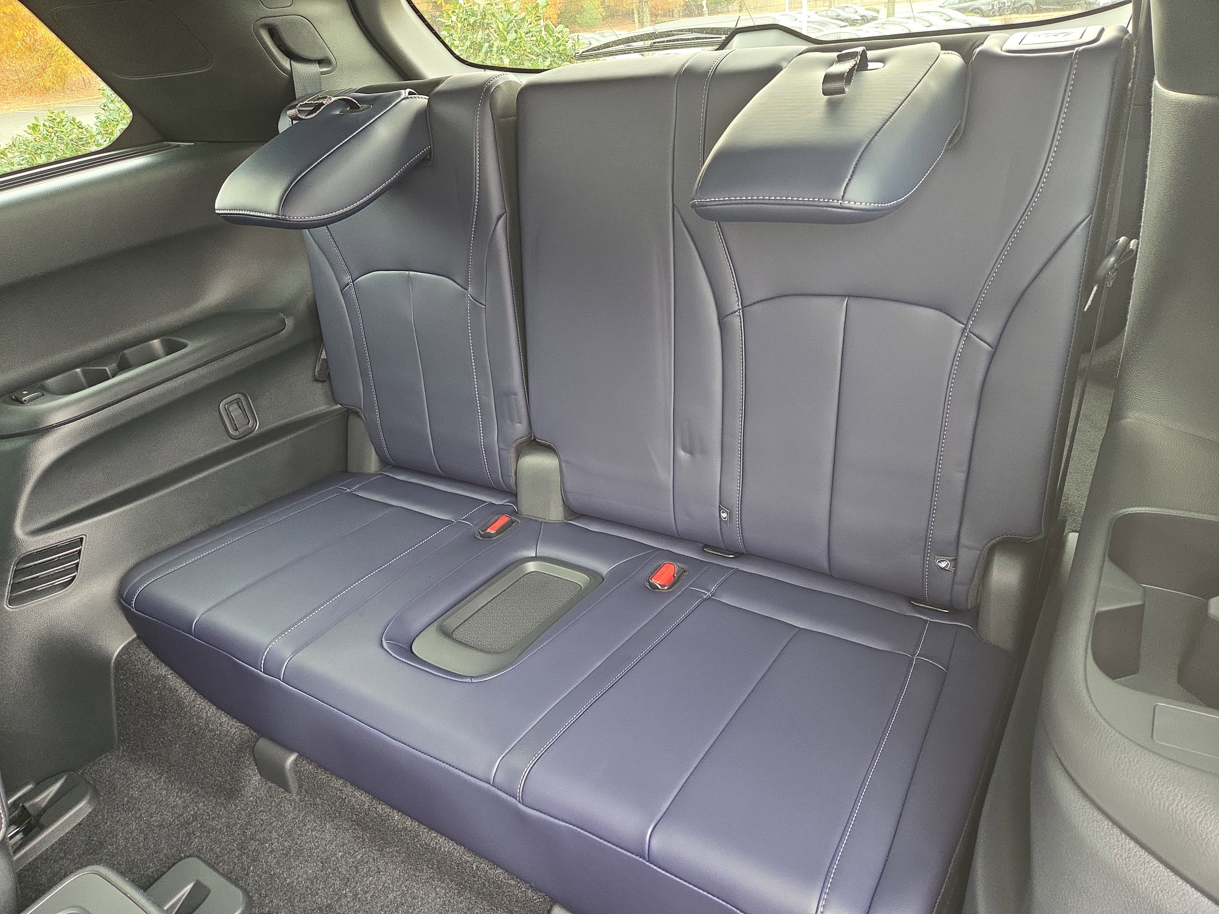 New 2026 INFINITI QX60 Sport image 8