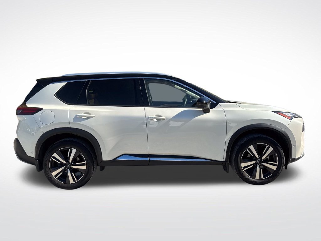 Used 2023 Nissan Rogue Platinum AWD/4WD image 7