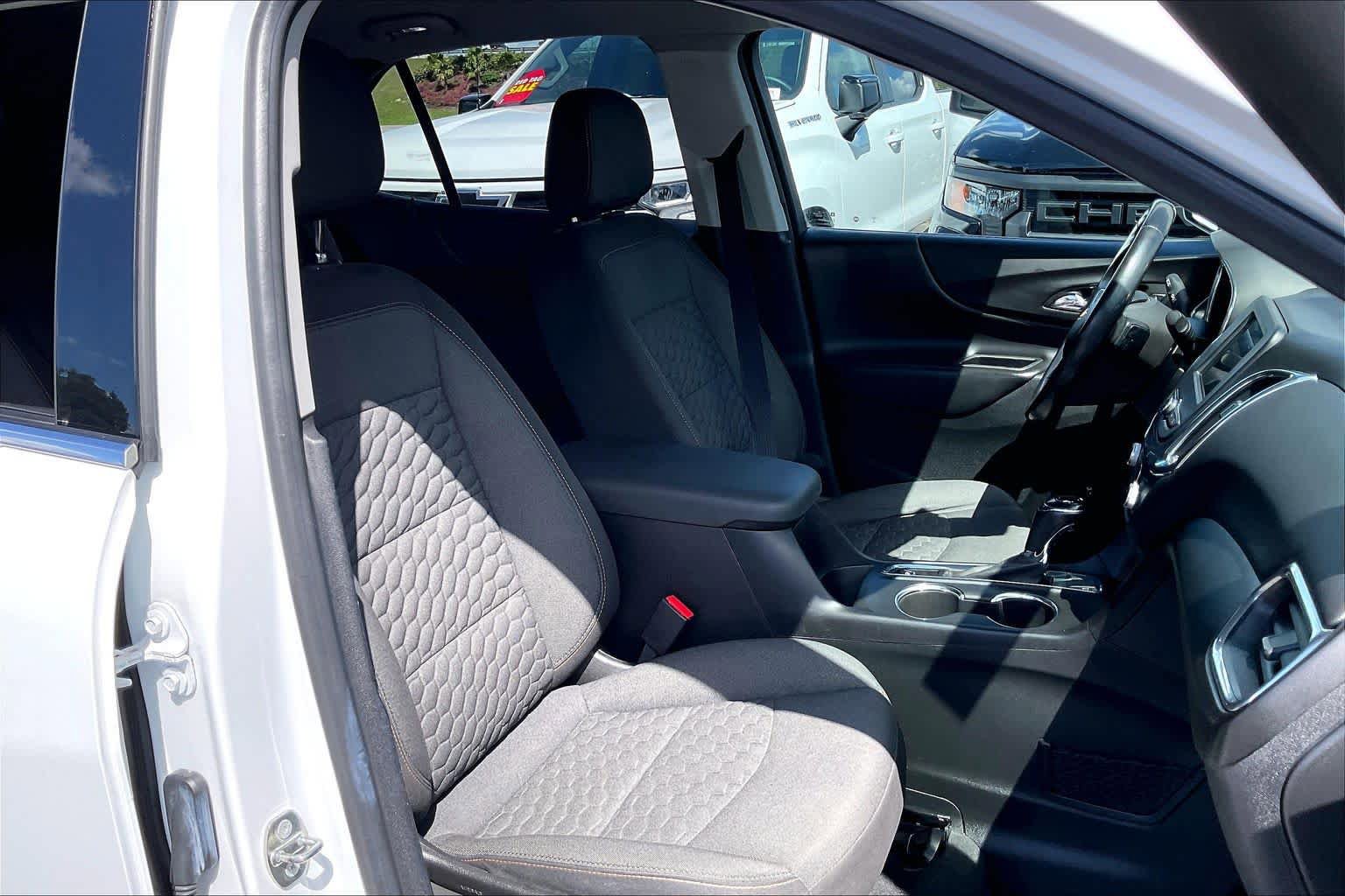 Used 2019 Chevrolet Equinox LT FWD image 8