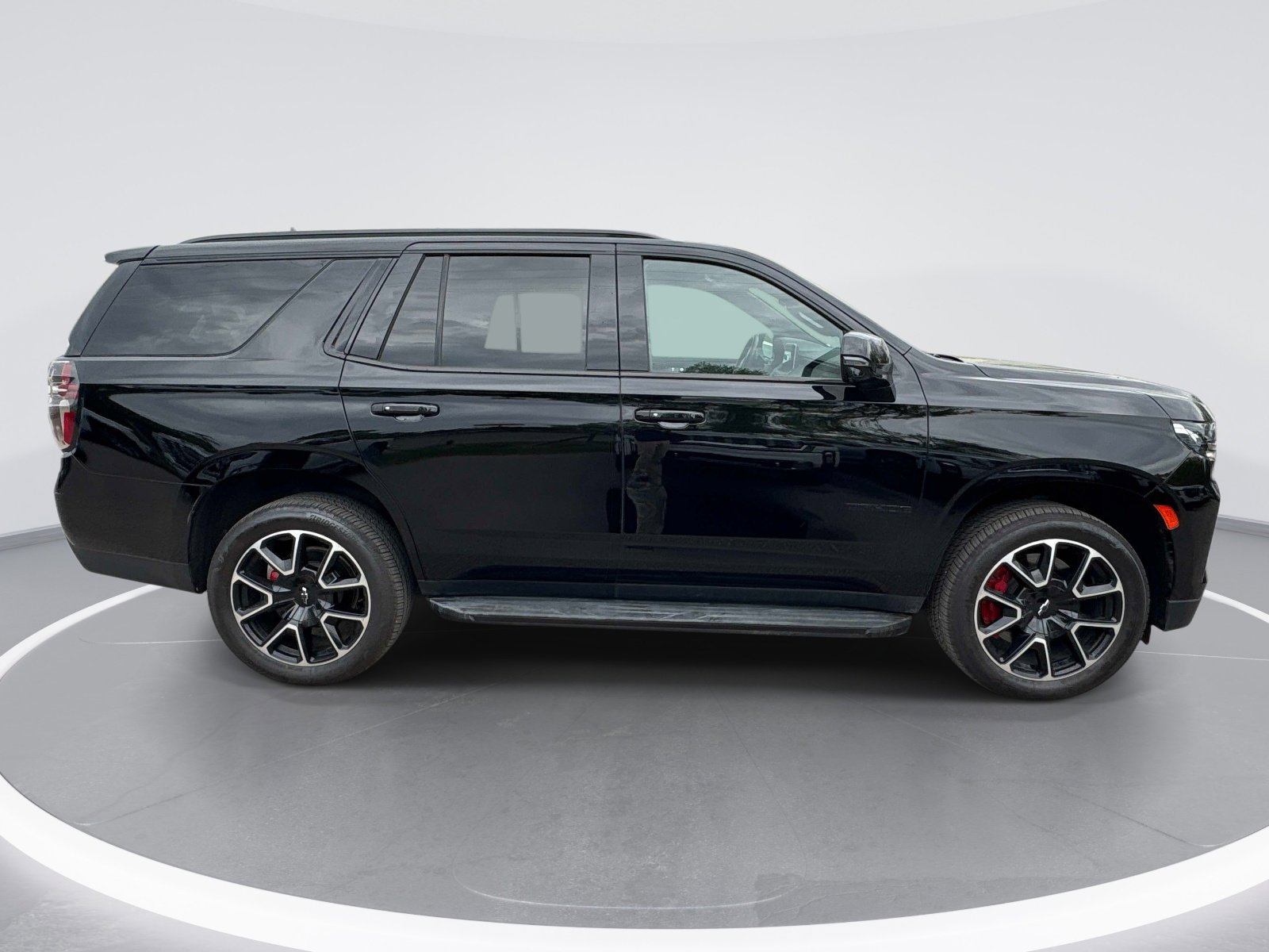 Certified 2022 Chevrolet Tahoe RST w/ Luxury Package image 9