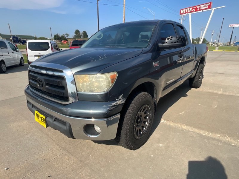 Used 2010 Toyota Tundra 4x4 Double Cab image 4