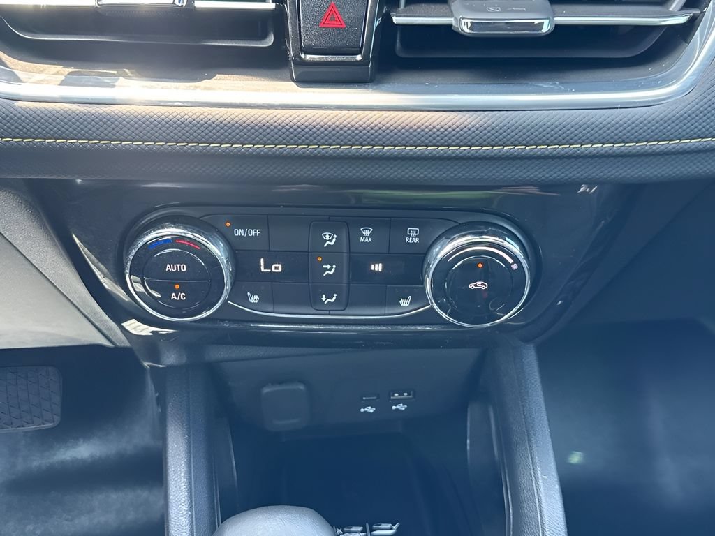 Used 2024 Chevrolet TrailBlazer ACTIV w/ Convenience Package AWD/4WD image 19