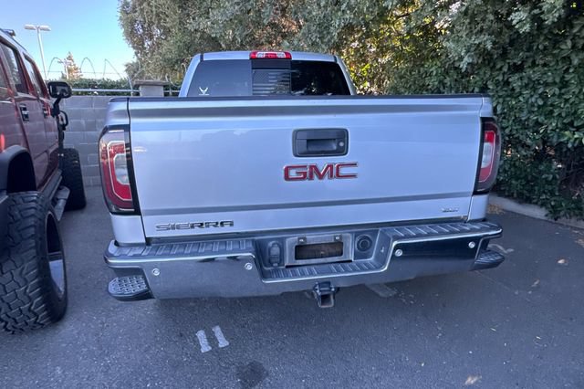 Used 2018 GMC Sierra 1500 SLT AWD/4WD image 4
