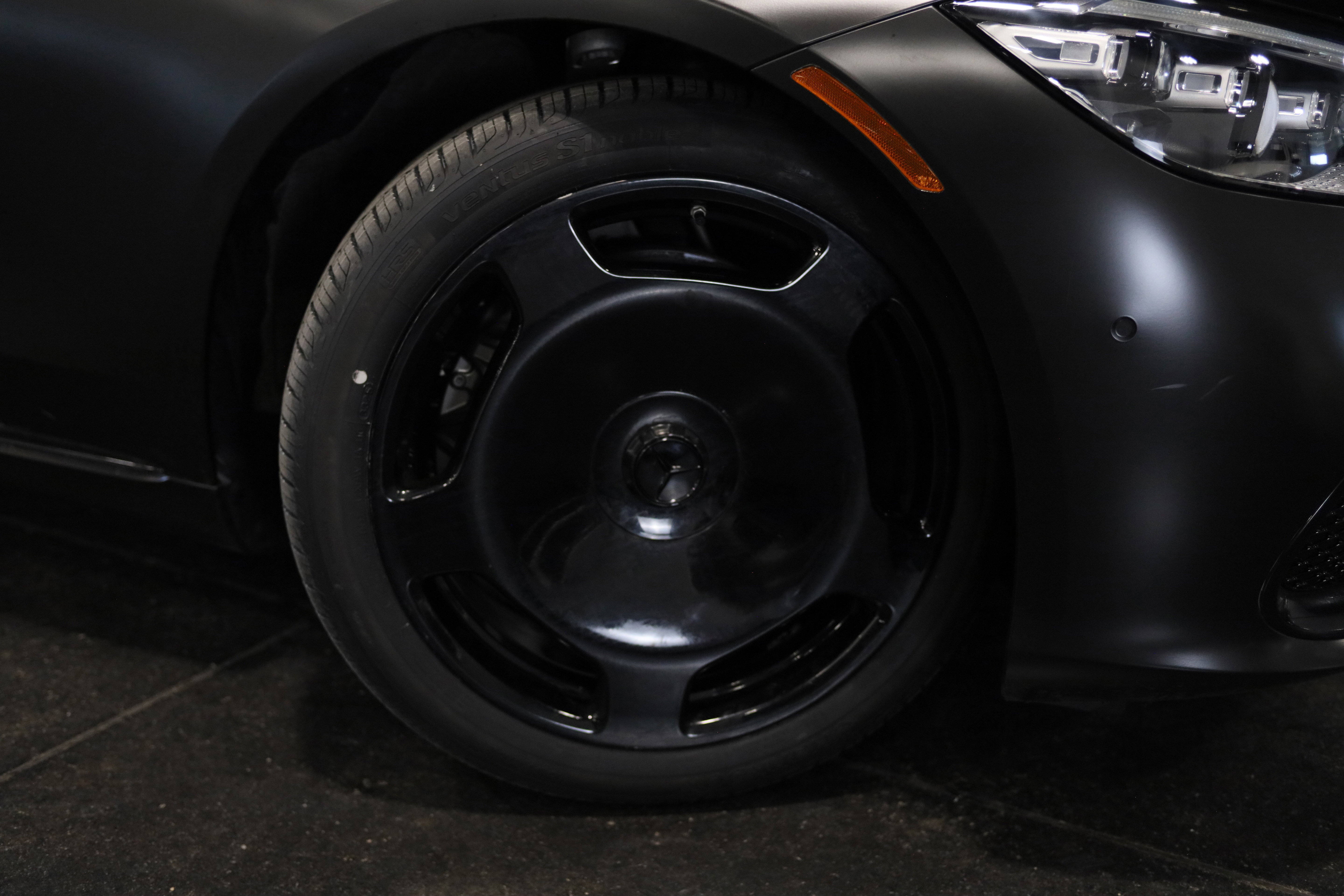 Used 2023 Mercedes-Benz Maybach S 680 4MATIC w/ Manufaktur Leather Package image 10