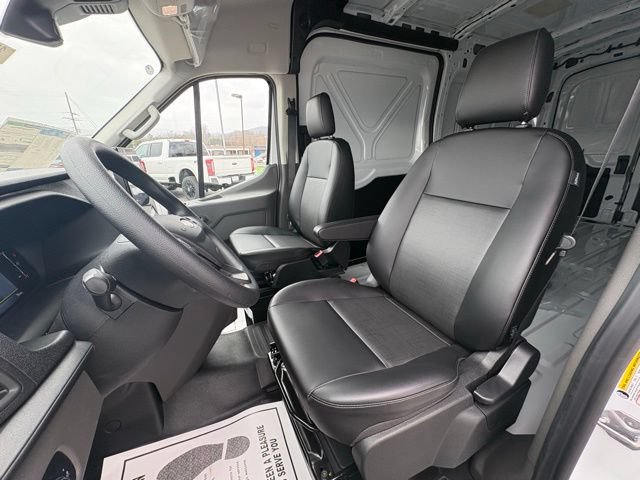 New 2026 Ford Transit 250 148 Medium Roof RWD image 22