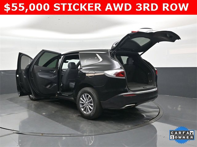 Used 2024 Buick Enclave Premium image 6