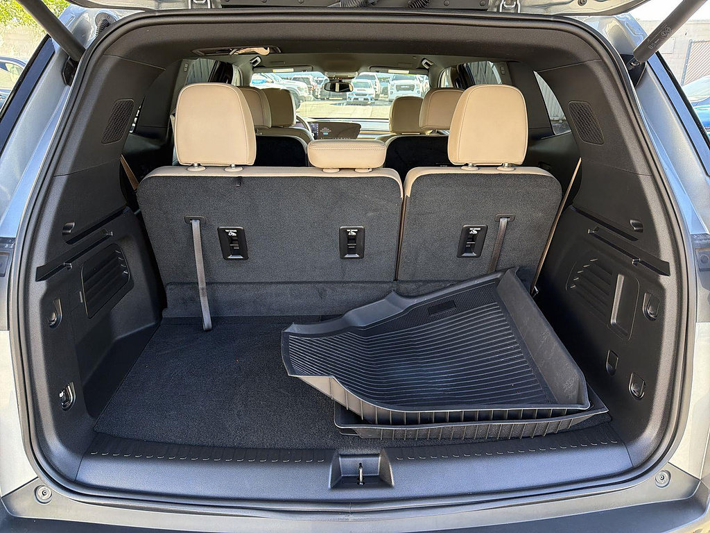 Used 2026 Buick Enclave Preferred w/ LPO, Floor Liner Package FWD image 25